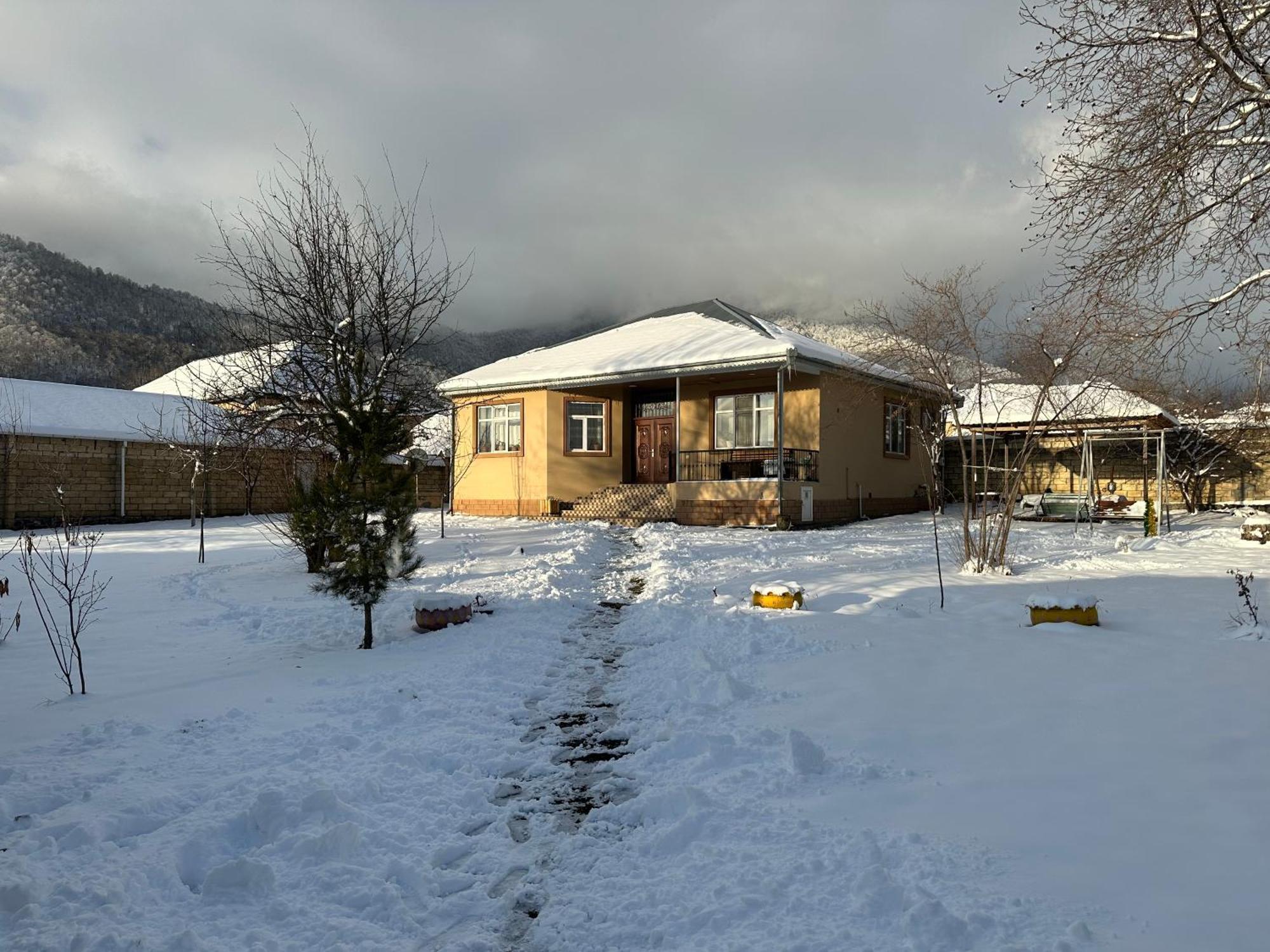 Villa In Qabala エクステリア 写真